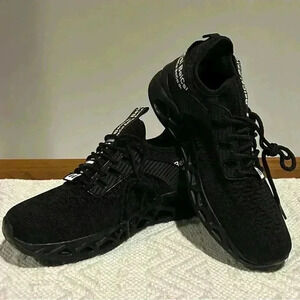BeiCsi Black Running Sport Sneakers Size 8